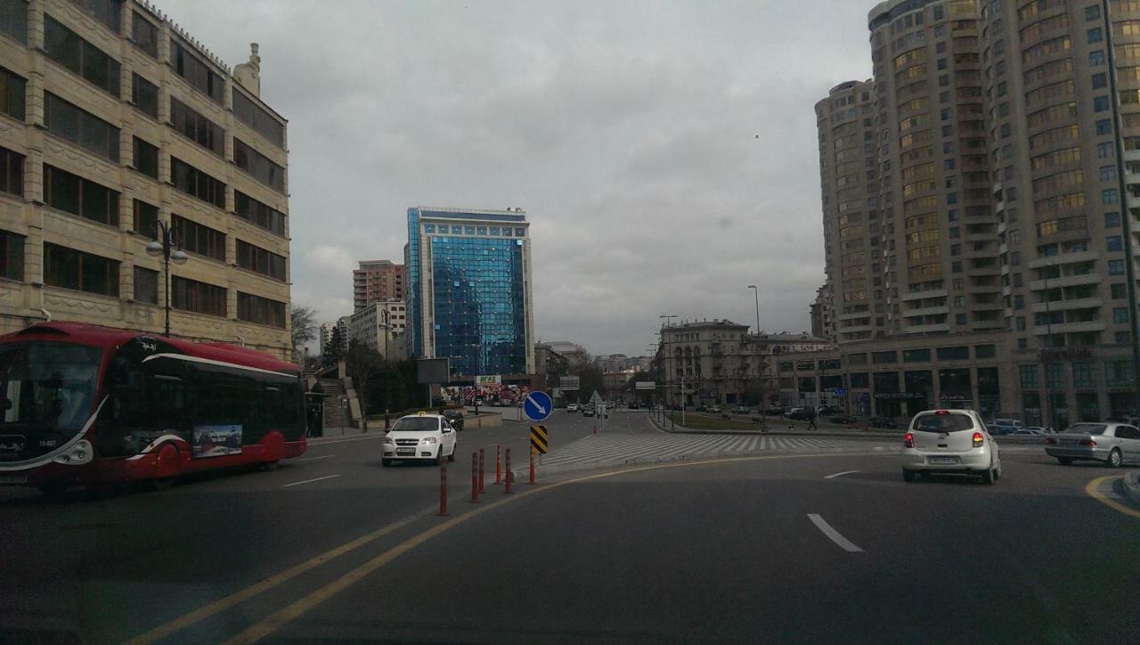 Izmir Apartment Baku Luaran gambar